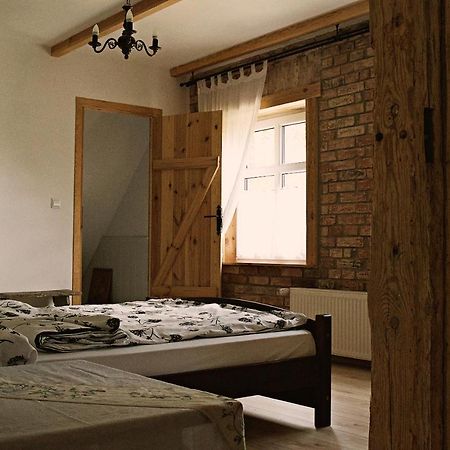 Bed and Breakfast Izdebka W Zaciszu Czarna Dabrowka Екстер'єр фото